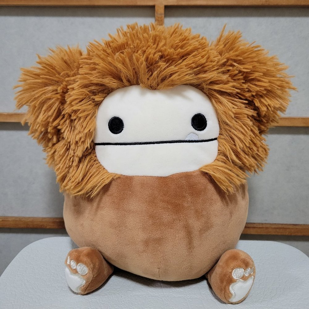 Squishmallows Cute Benny the Bigfoot 8" Stuffed Plush